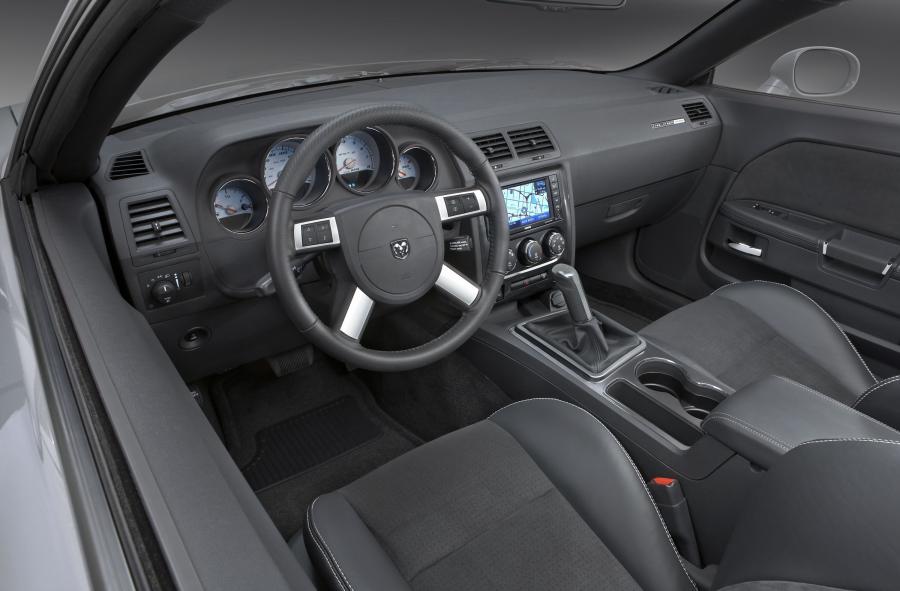  Dodge Challenger SRT8 2008 года  (фото 127 из 356)